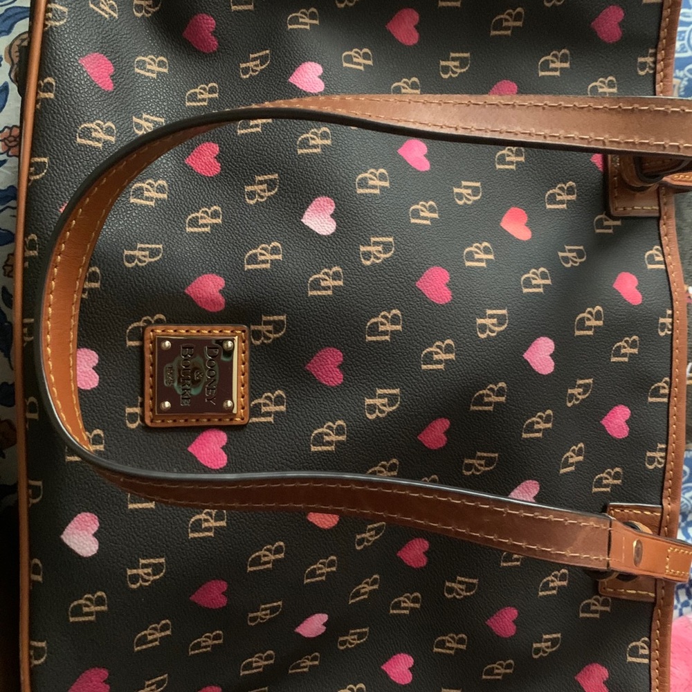 Large Dooney Bourke Handbag